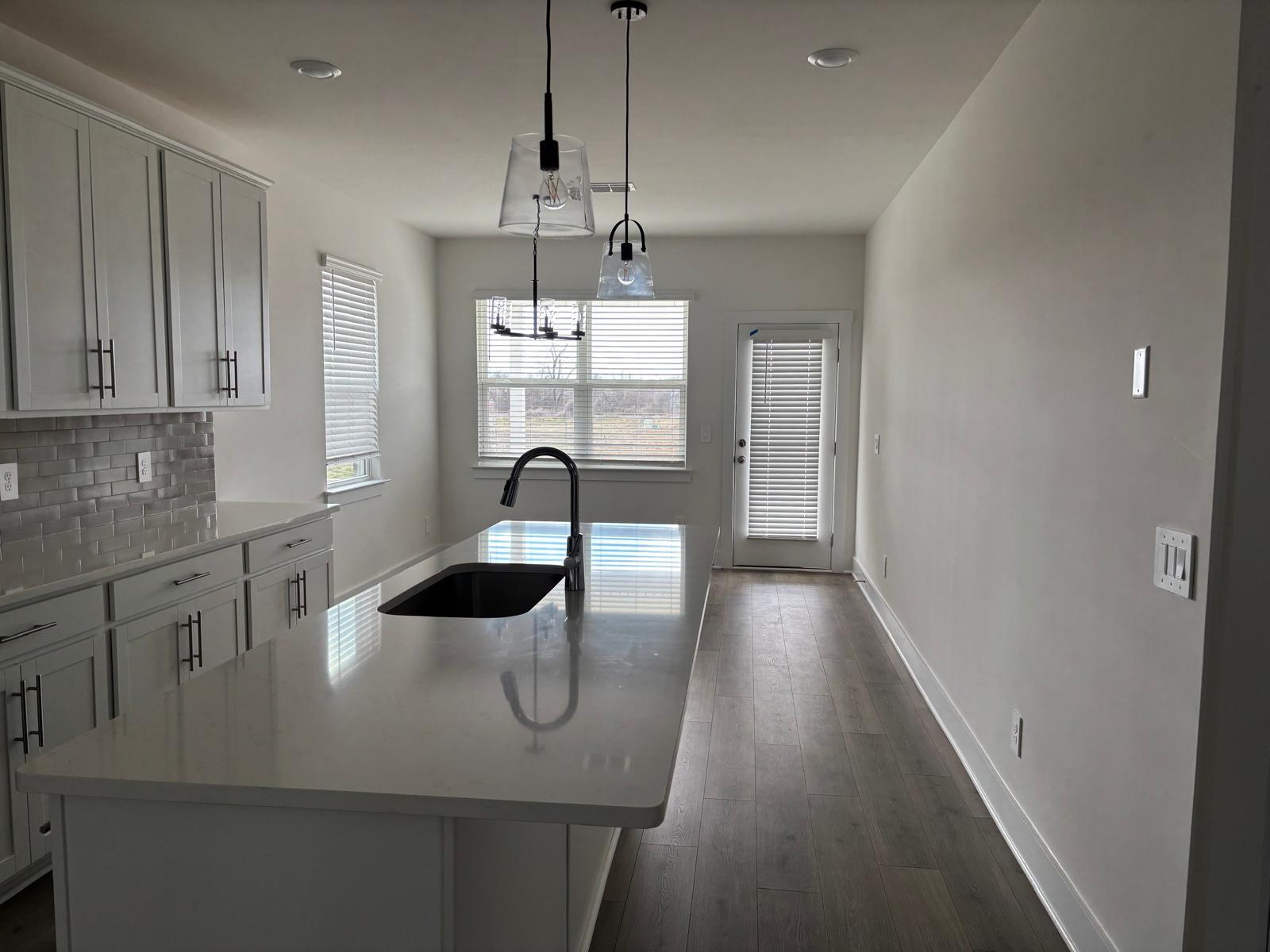 Building Photo - 4299 Ashland City Hwy