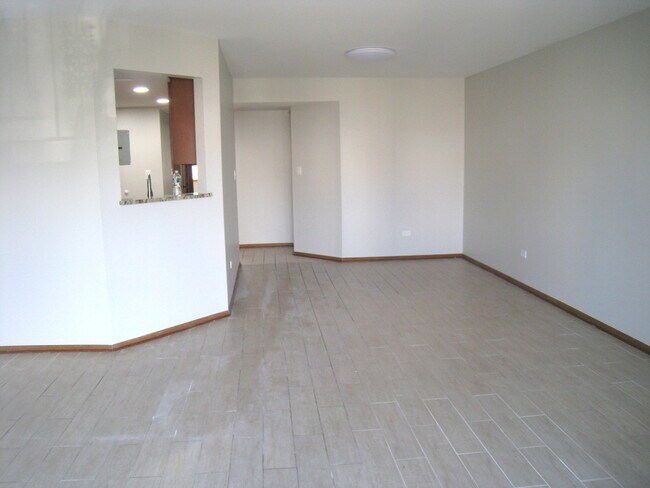 Building Photo - 1235 Harding Ave