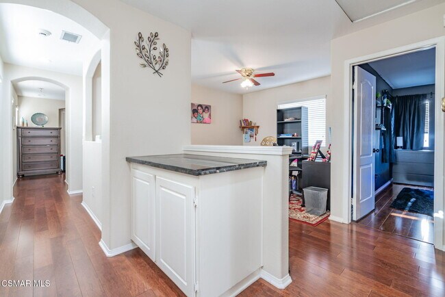Building Photo - 5053 Flagstone Ln