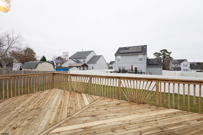 Building Photo - 4 Millard Ave