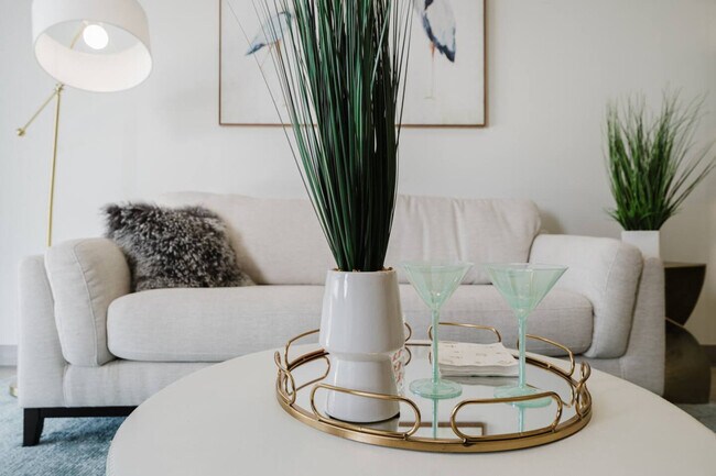 Building Photo - 2750 Griffin Rd