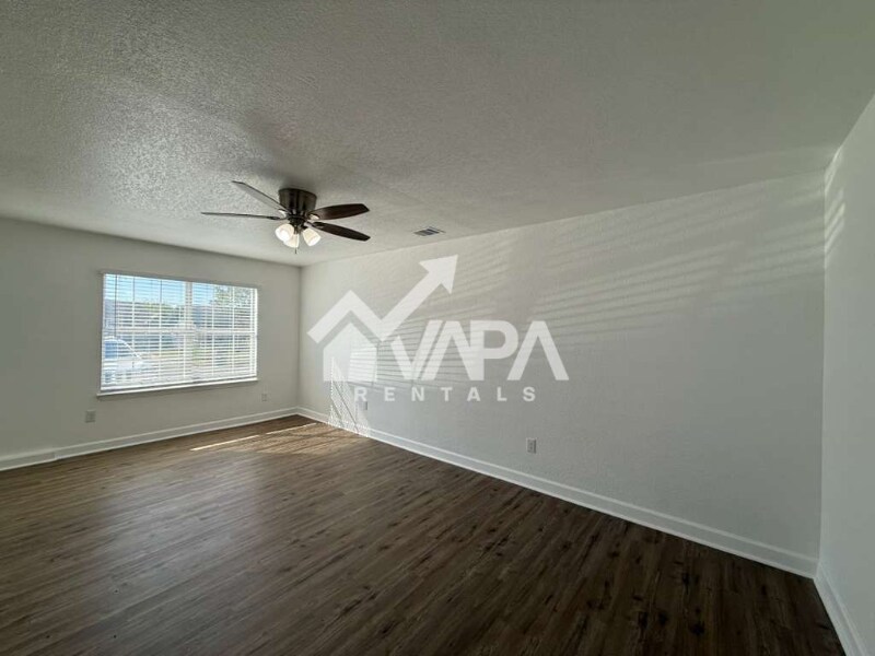 Building Photo - 5507 Prairie Flower Dr