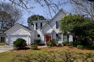 Building Photo - 205 Alydar Ct