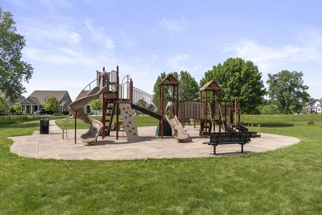 Building Photo - 6412 Dicesare Lp