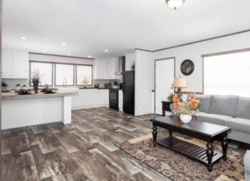 Primary Photo - 7145 S Meridian St