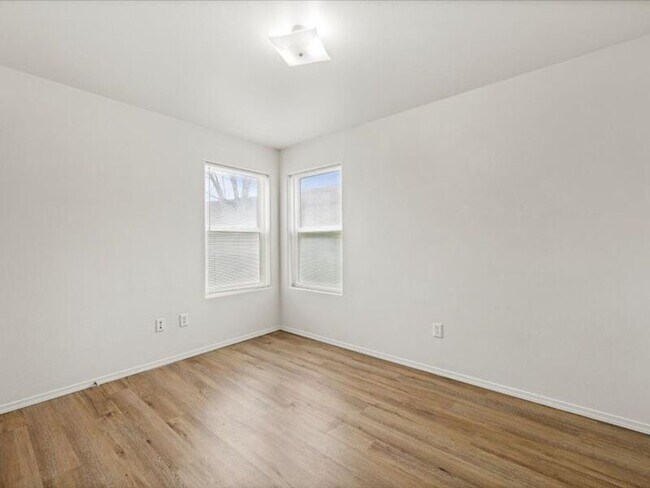 Building Photo - 6005 Chapel Hill Blvd