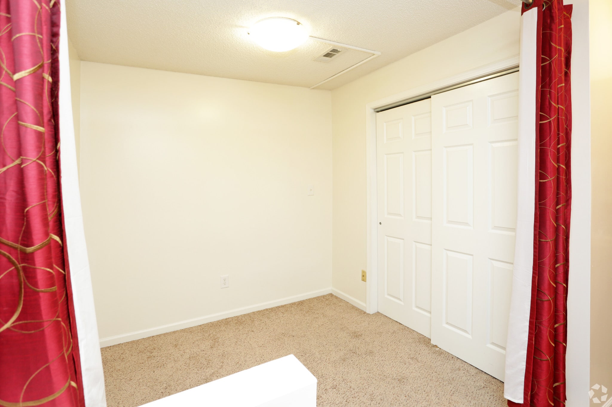 Adventureland Village Apartments 807 14th Ave NW Altoona IA 50009