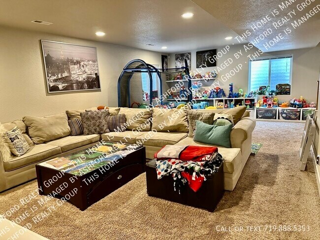 Building Photo - 7772 Wagonwood Pl