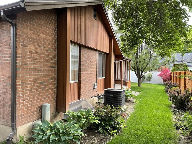 Building Photo - 25 Heritage Cove