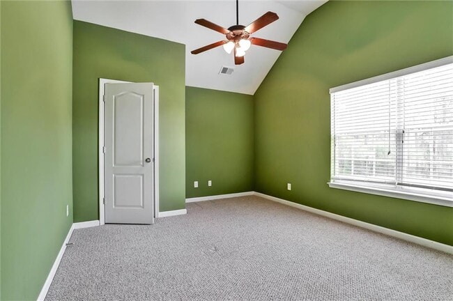 Building Photo - 159 Molly Way