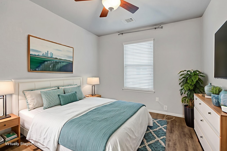 Building Photo - 2547 Grayson Cir