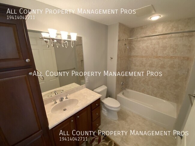 Building Photo - 5207 Manorwood Dr