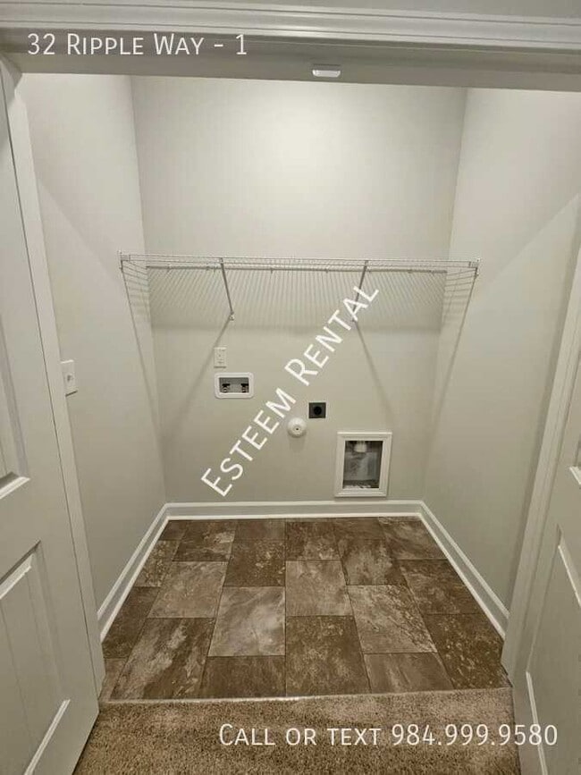 Building Photo - 32 Ripple Wy