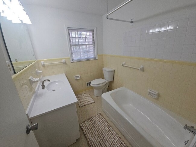 Building Photo - Renovated Classic - Upscale Brick Ranch on Basement