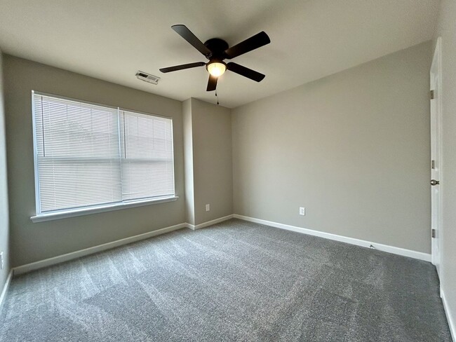 Building Photo - 10573 Bunclody Dr