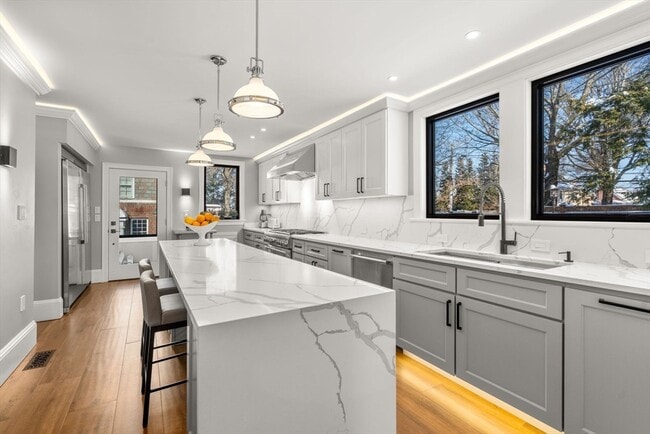 Building Photo - 505 Chestnut Hill Ave