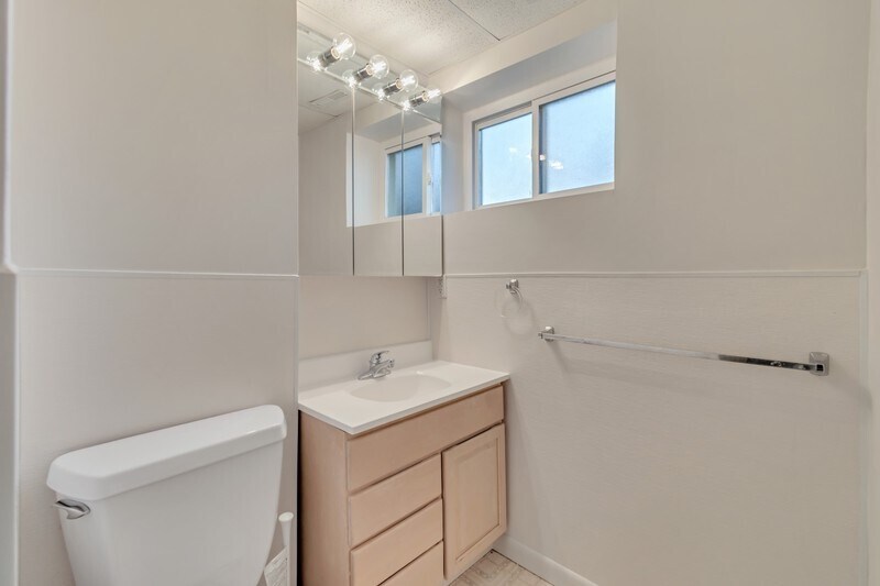 Building Photo - 2066 Quailstone Dr