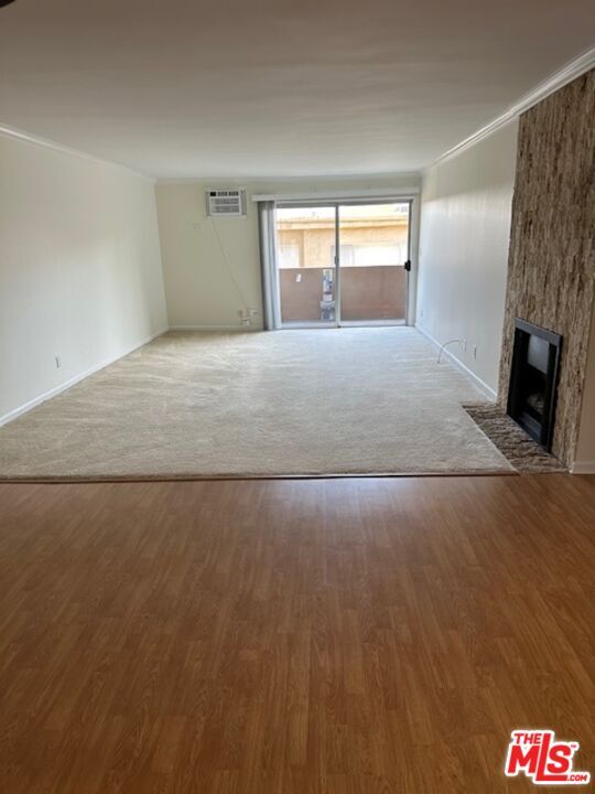 Building Photo - 2320 S Bentley Ave