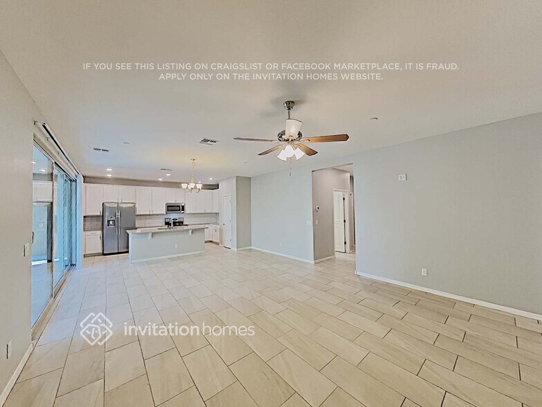 Building Photo - 6854 E Peralta Cir