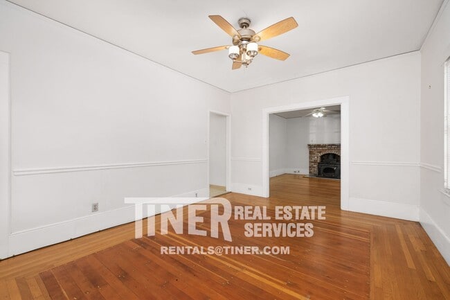 Building Photo - 4201 53rd St