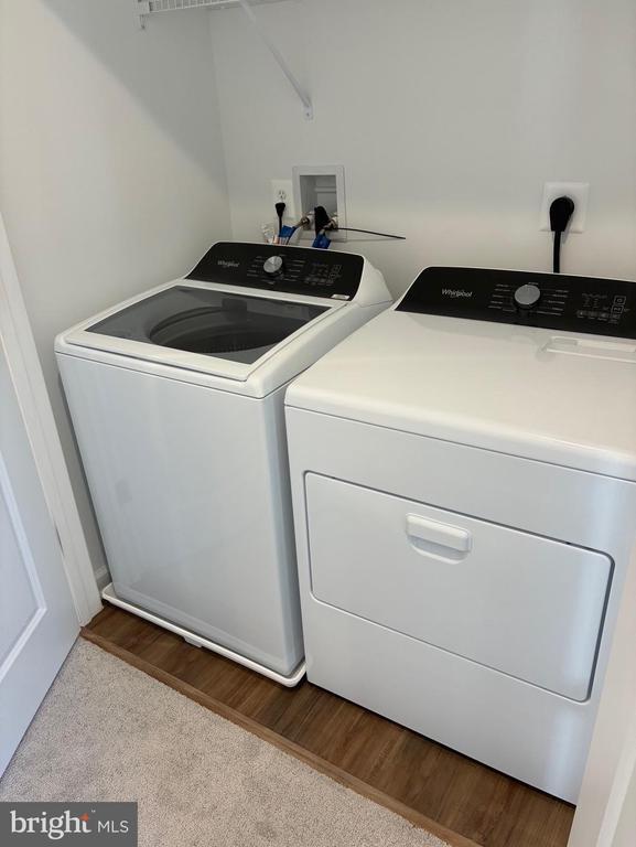 Building Photo - 473 Husky Trl