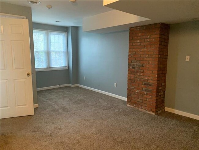 Building Photo - 3157 Josephine St