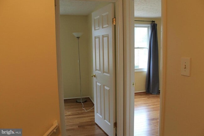 Building Photo - 6821 Montivideo Square Ct