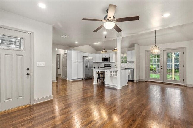 Building Photo - 1273 Lechlade Cir