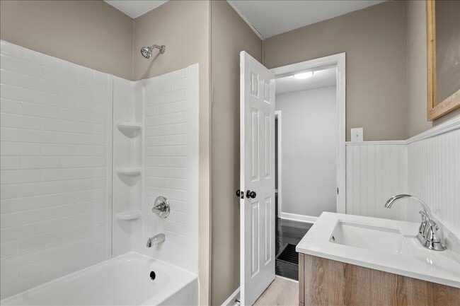 Building Photo - 50 Victory Dr