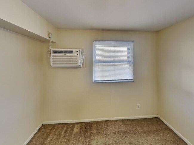 Building Photo - 31 Chittenden Ave