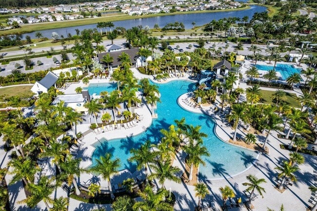 Building Photo - 4727 Estates Cir