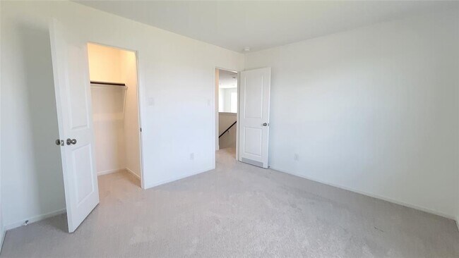 Building Photo - 6330 Geyser Starish Dr