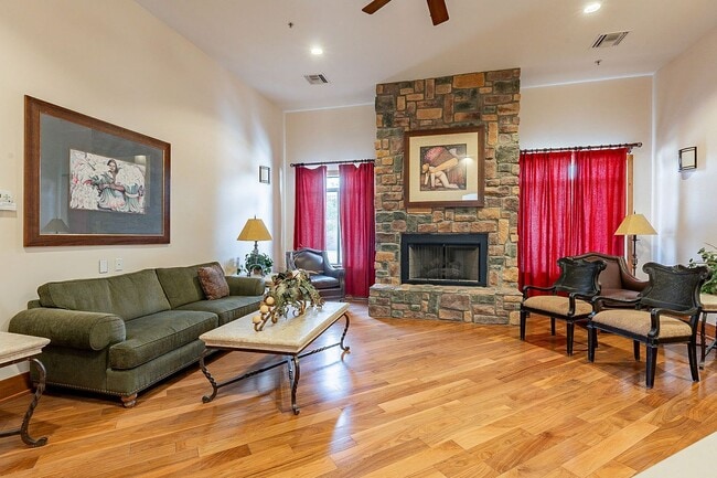 Building Photo - Active Adult 55+ Rental with Scenic Views in Ironwood Village