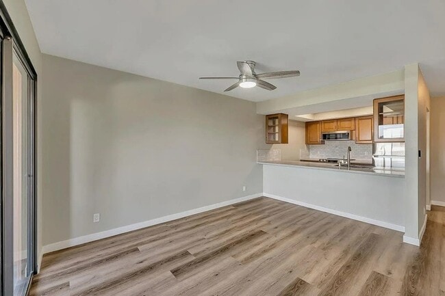 Building Photo - Remodeled 1BR Condo with Pool & Water Views Near Foster City