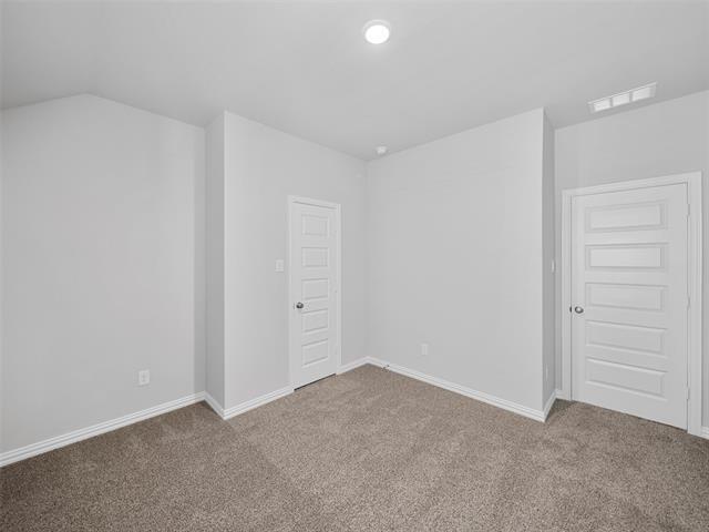 Building Photo - 3049 Elmwood St