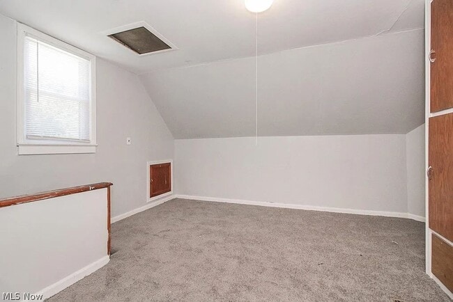 Building Photo - 4 BD/1 BA