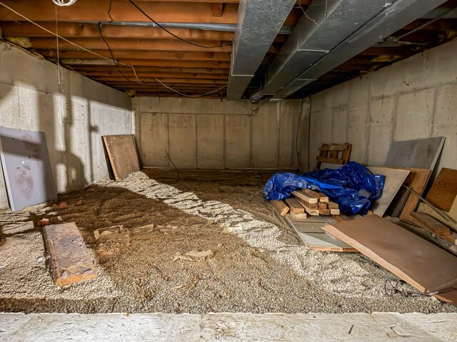Building Photo - 5090 Prairie Oak Rd