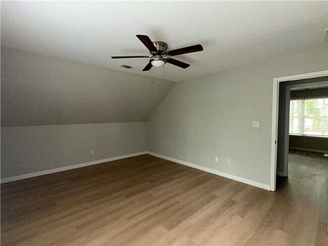 Building Photo - 3 Bedroom single family home in Forsyth Co...