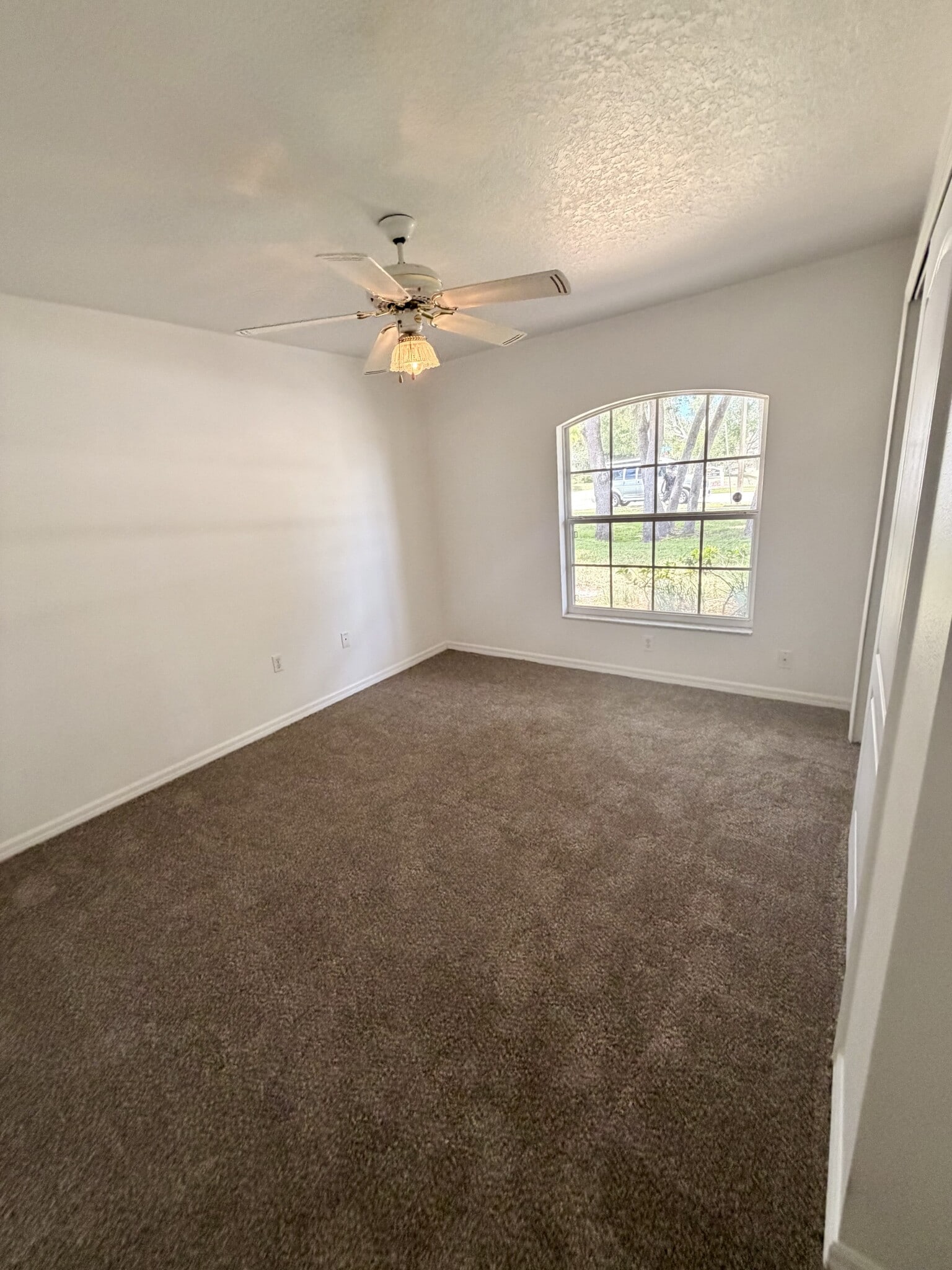 Building Photo - 13315 Golf Ridge Pl