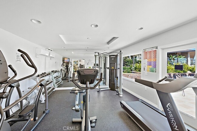 Building Photo - 7 Blue Lagoon