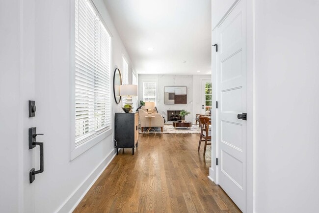 Building Photo - 6121 Neighborly Ave