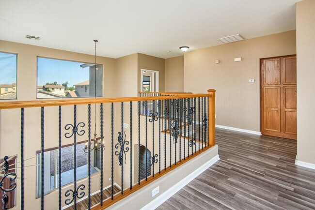 Building Photo - 21357 N Liles Ln