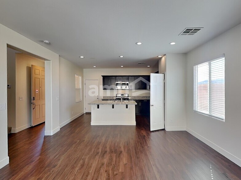 Building Photo - 6594 Grumio Ct