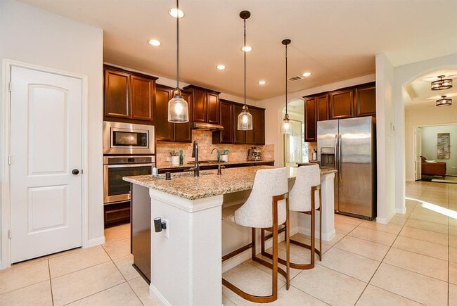 Building Photo - 3515 Summer Ranch Dr