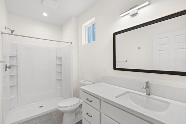 Building Photo - 291 Ramona Dr