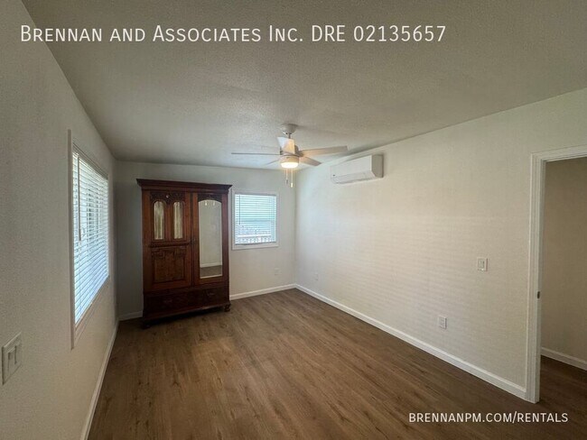 Building Photo - 330 Lento Ln