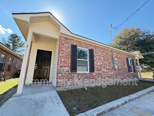 Building Photo - 13424 Lonnie Wascom Rd