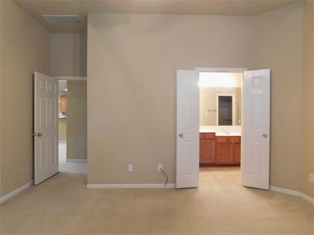 Building Photo - 108 Red Bluff Dr