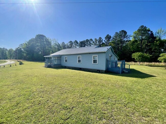 Primary Photo - 131 Lucille Rd