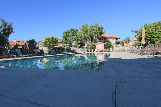 Building Photo - Sports Village - 2 Br + Play Loft, 2 Bath